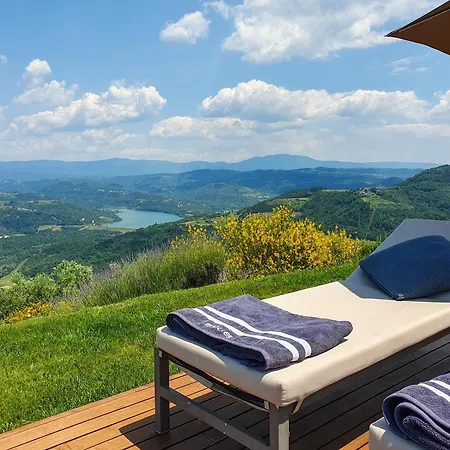 Vista Villa