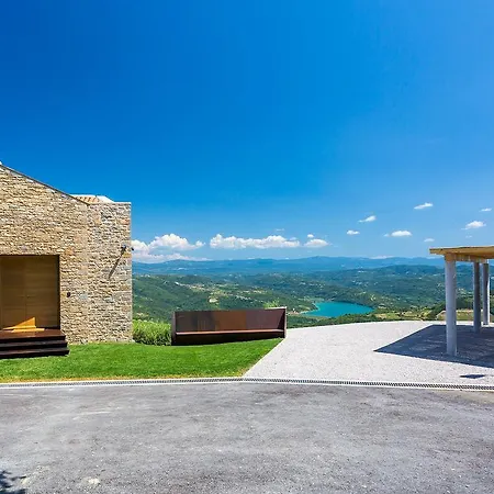 Vista Villa Zamask